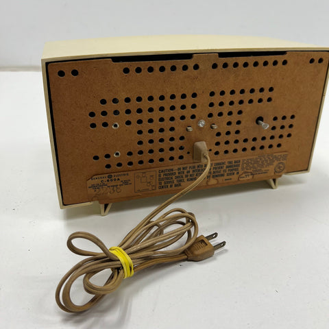 Vintage 1950s GE General Electric C-600A Tube Clock Radio Mid Century MCM USA