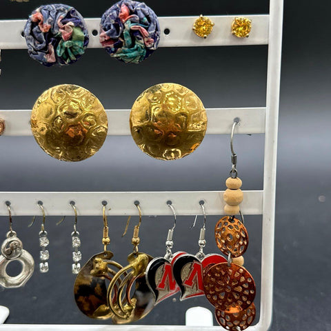 Vintage and Fashion Earrings Jewelry Lot 24 Pairs Gold Silver Tone Hoops Studs