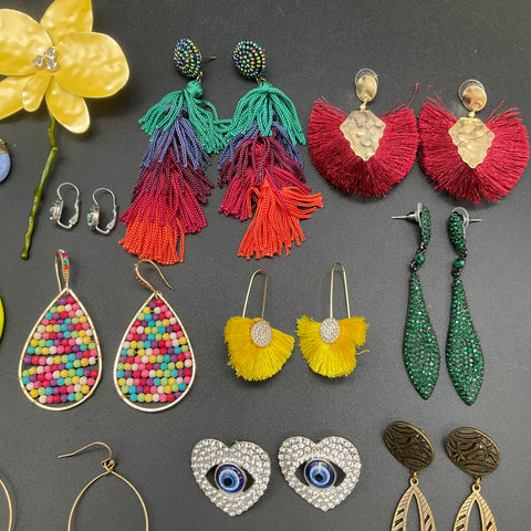 Mixed Fashion Earrings Lot 0.6 lbs Tassel Boho Rhinestone Hoop Dangle 25 Pairs