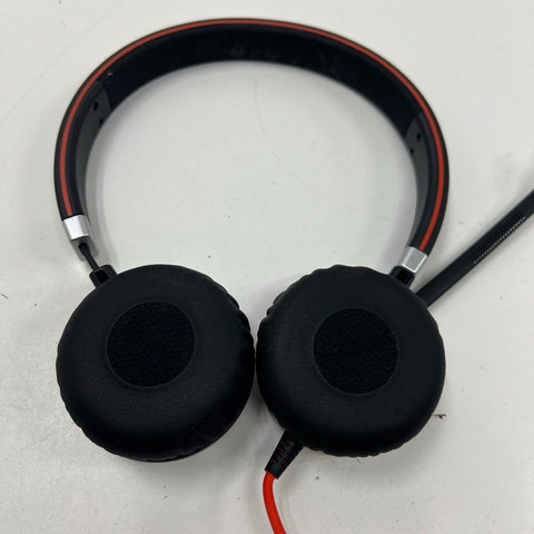 Jabra Evolve 40 HSC017 Professional UC Stereo Headset USB & 3.5mm w/ Case