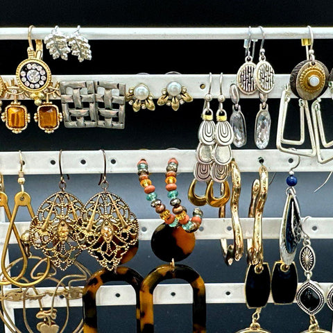 Costume Jewelry Earring Lot 30 Pairs Hoops Drops Studs Boho Retro Novelty