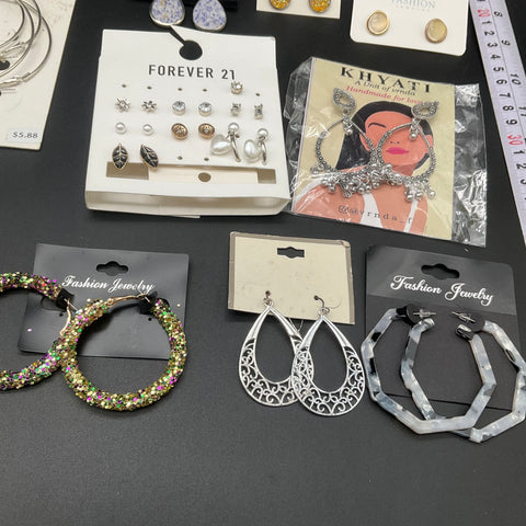 Claire's Forever 21 Time & Tru Earrings Jewelry Lot 30 Pairs Studs Hoops Drops