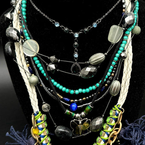 Vintage to Modern Costume Jewelry Lot 2.5 Lbs Beaded Fashion Necklaces Boho