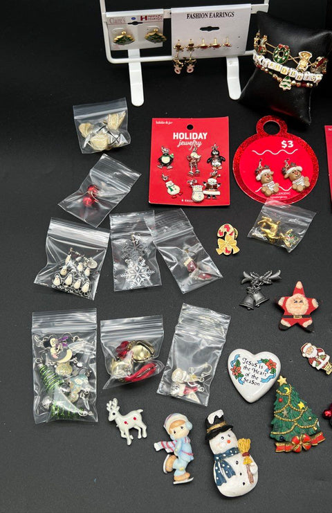 Claire's Paparazzi Holiday Costume Jewelry Lot of 45 Necklaces Earrings Pins