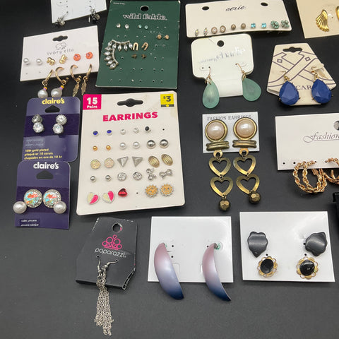 Mixed Fashion Jewelry Lot of 28 Claire's Shein Aerie Wild Fable Earrings Hoops