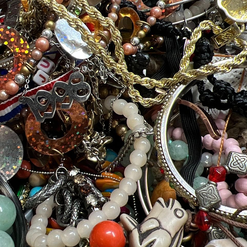 5 Lbs Costume Jewelry Grab Bag