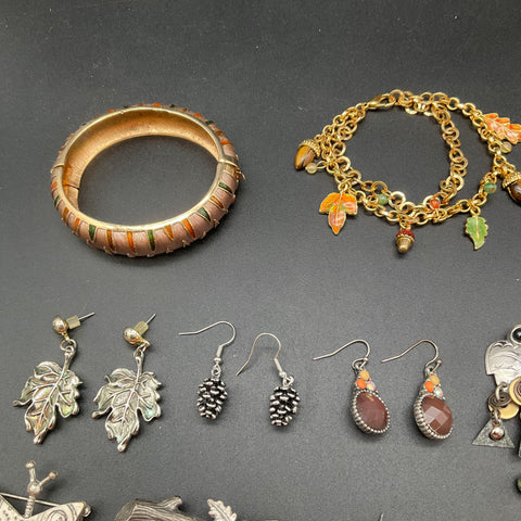Bells & Blooms Fall Nature Style Jewelry Lot 14pc Leaves Acorns Dragonflies