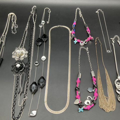 Mixed Costume Fashion Jewelry Lot of 12 Necklaces Vintage to Modern 1.18 lbs