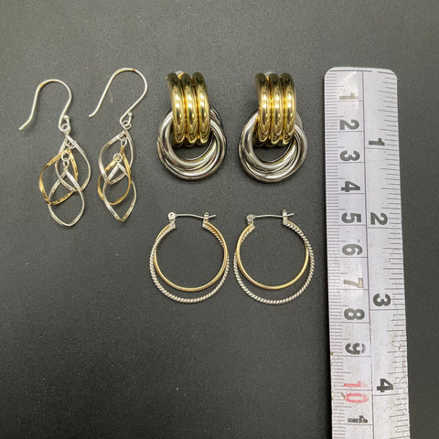 Mixed Costume Jewelry Lot Gold Tone Silver Tone Necklaces Earrings Bracelets