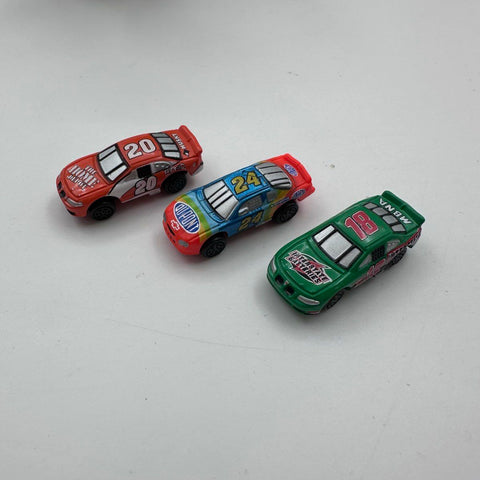 Micro Machines NASCAR Raceway Playset Winner's Circle 1999 With Box & 3 Cars