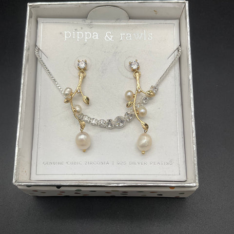 Pippa & Rawls Jewelry Lot 4 Pcs Cubic Zirconia Gold & Silver Tone New Card Box