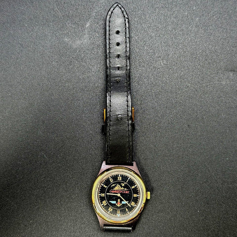 Vintage Soviet Vostok Ofitserskie Officers Mechanical Watch Winds Works