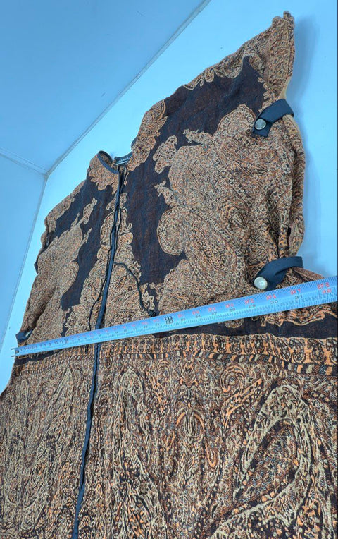Vintage 90s Dilemma Paisley Knit Fringe Poncho Wrap Snap Tab Sleeves Sz OS