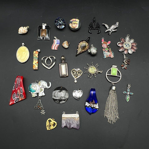 Mixed Costume Jewelry Lot of 30 Pendants Animal Celestial Heart Nature motifs