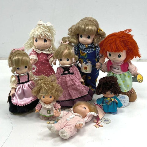 Vintage Precious Moments Dolls Lot of 8 Collectible Figures w/ Stands & Tags