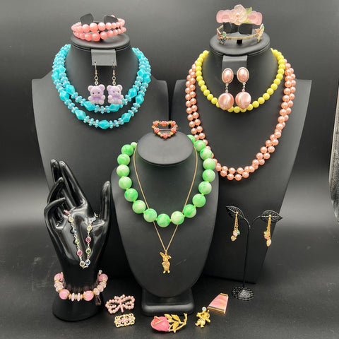 Vintage & Modern Pastel Kawaii Costume Jewelry Lot of 18 Necklace Bracelet