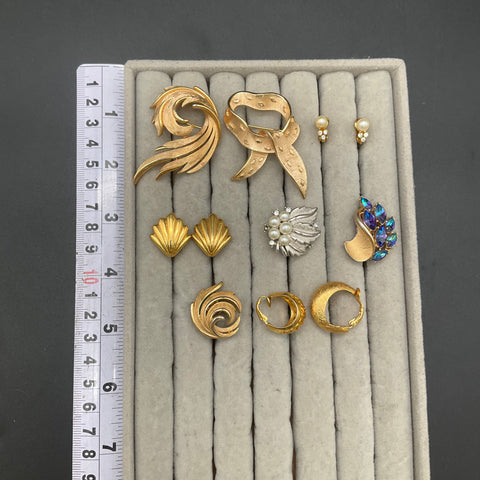 Vintage Crown Trifari Costume Jewelry Lot of 11 Brooches Clip-On Earrings Signed