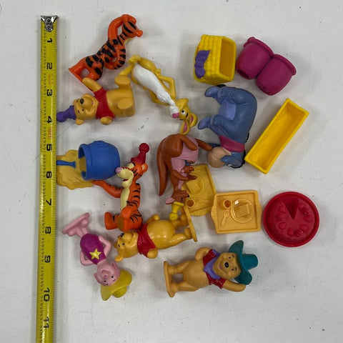 Vintage 90s Fisher Price Winnie The Pooh Picnic Playset Lot w/ Extra Figures