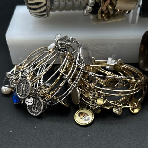 Fashion Costume Jewelry Bracelet Lot of 25+ Alex and Ani Cuffs Beaded Stretch