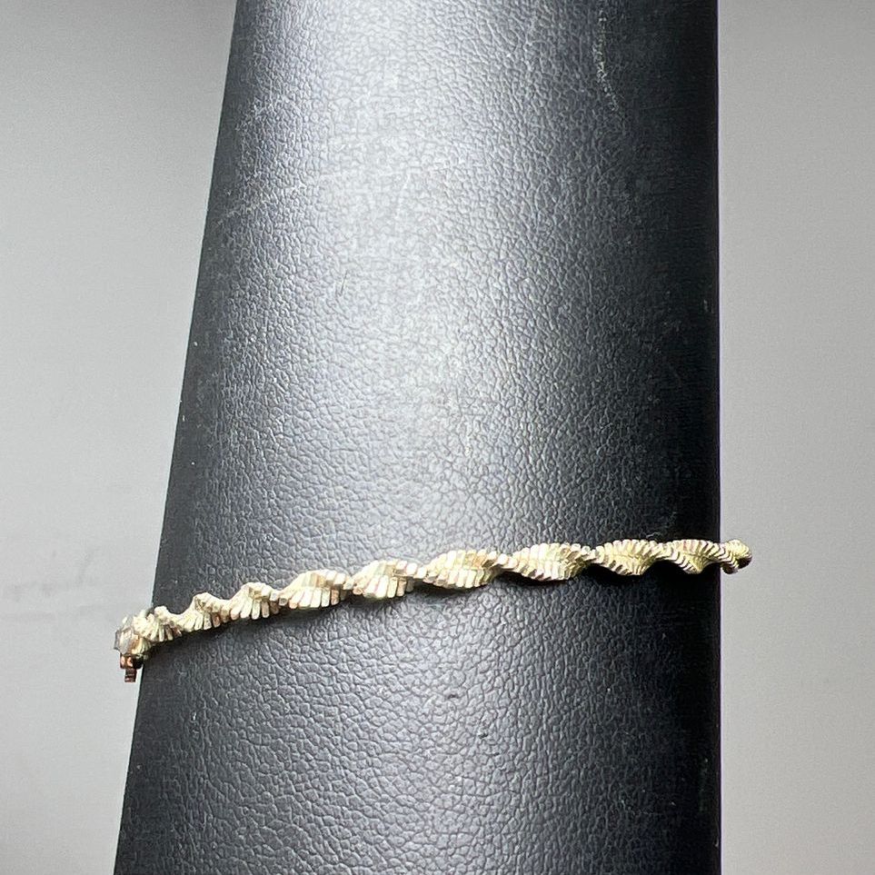 925 Sterling Silver Twist Bracelet - Shop Thrift World