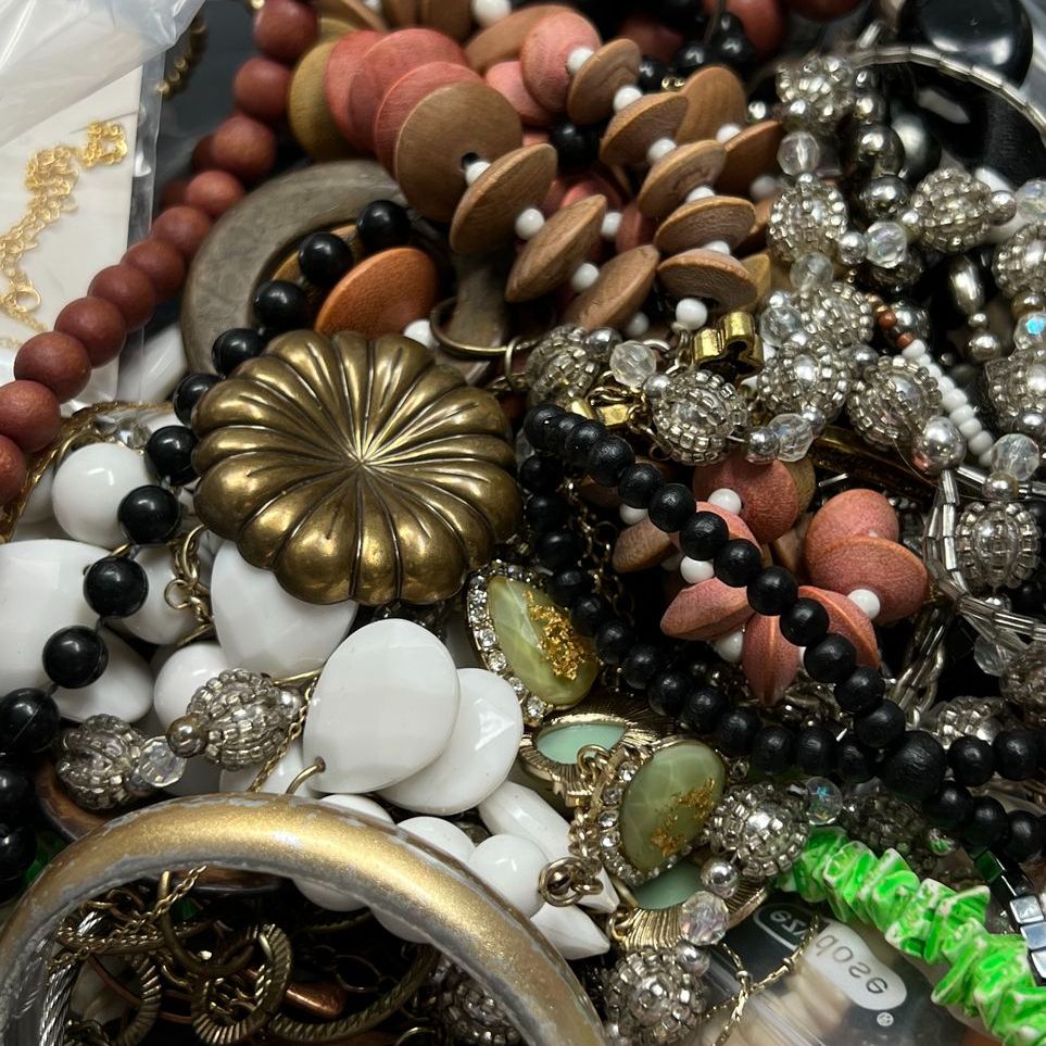 5 Lbs Costume Jewelry Grab Bag