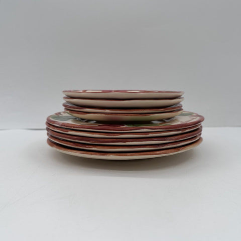 Hand Painted Apple Pattern Ceramic Plates 8 Piece Set Scalloped Edge Vintage
