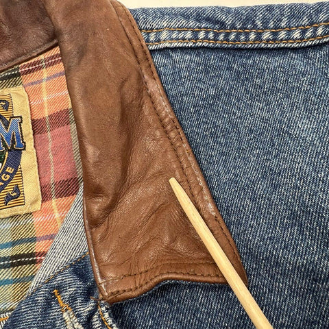Vintage 90s Dunbrooke Mens Denim Trucker Jacket Leather Collar Flannel Lined L