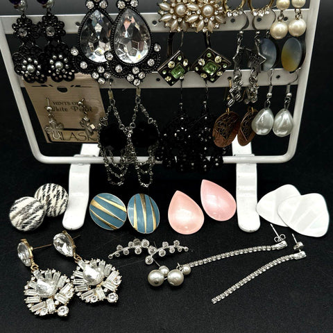Mixed Fashion Costume Earrings Lot Gold & Silver Tone Statement Boho
