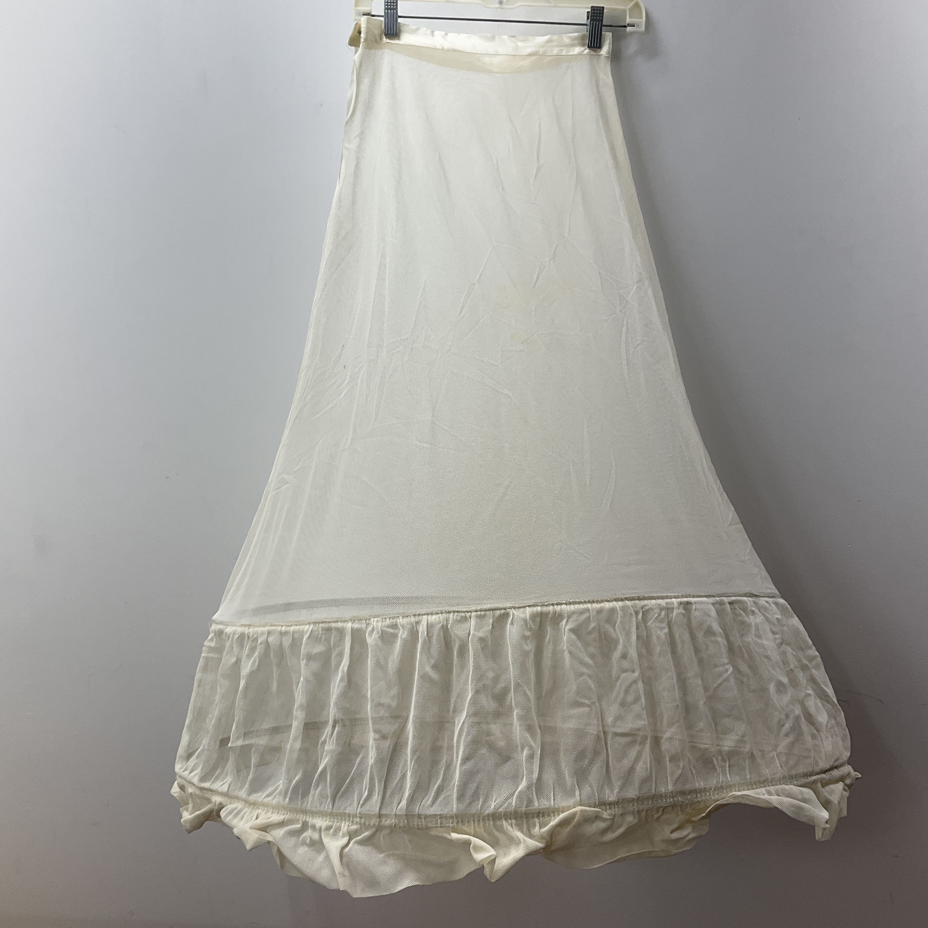 Vintage Hoops! My Dear Women's Ivory Hoop Skirt Crinoline Mesh Underskirt Sz XS