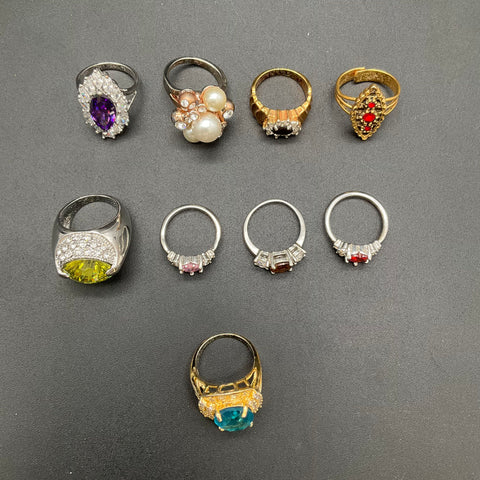 Vintage and Modern Costume Jewelry Ring Lot of 9 Mixed Sizes Gold Silver Tone