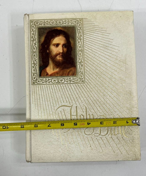 Vintage 1979 The New American Holy Bible Fireside Family Edition Catholic White