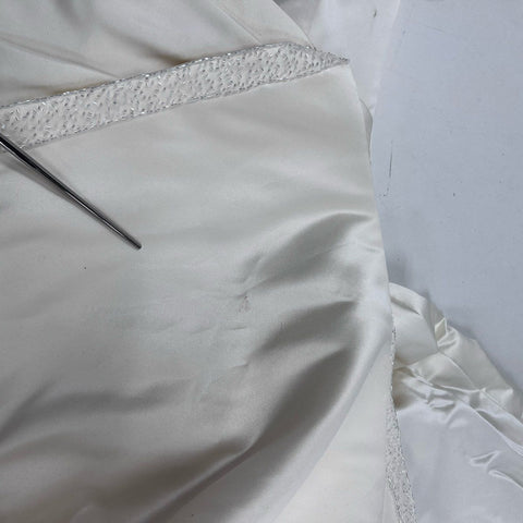 Private Collection Women's Ivory Strapless Lace Up Wedding Dress Sz 8 Vintage