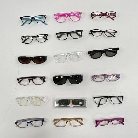 Lot of 17 Mixed Color Womens Eyeglass Sunglass Frames for Crafts Repair Assorted