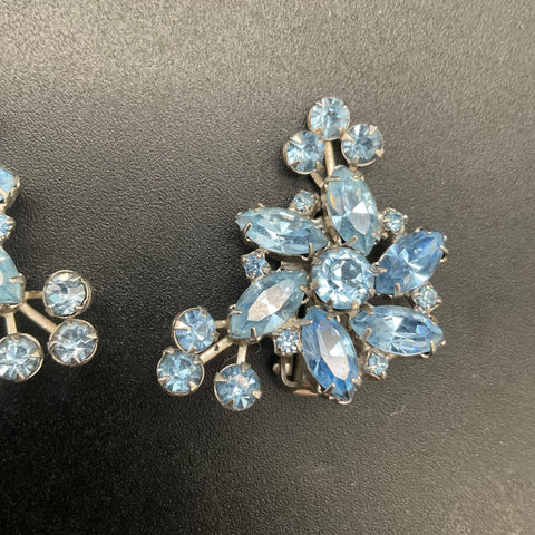 Vintage Weiss Silver Tone Blue Rhinestone Spray Clip On Earrings