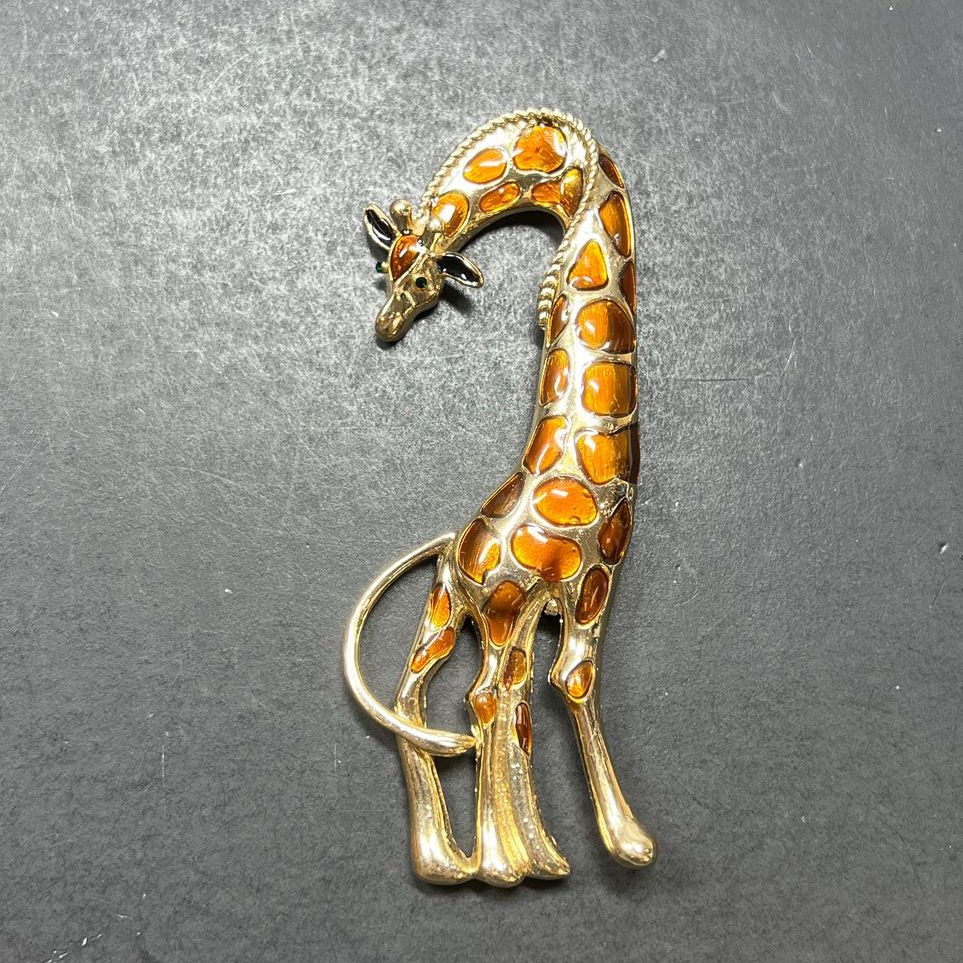 Large Giraffe Enamel Green Rhinestone Gold Tone Brooch Pendant
