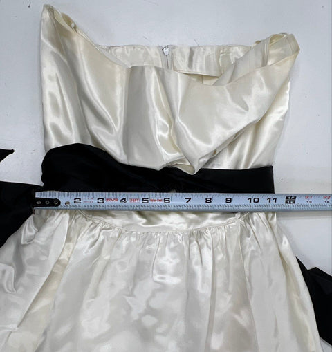 princess polly baby blue dress Vintage 80s Gunne Sax Women's Cream Strapless Formal Satin Dress Black