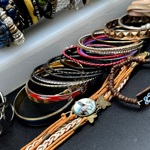 Mixed Fashion Costume Jewelry Bracelet Lot 40+ Styles Beaded Bangle Cuff Leather