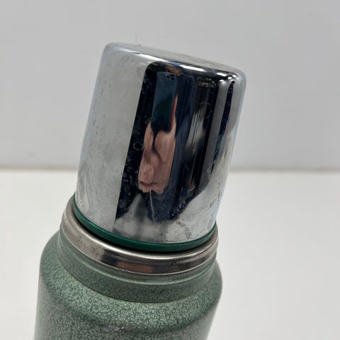 Vintage 80s Aladdin Stanley Green Hammertone Vacuum Bottle Thermos 1 Quart USA