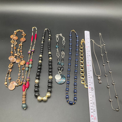 Vintage & Fashion Necklace Jewelry Lot of 8 Beaded Chain Multi-Strand Pendant