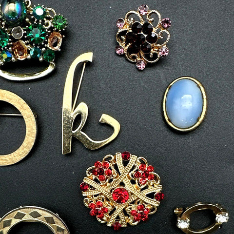 Vintage to Modern Costume Jewelry Lot 11pc Gold Tone Brooches Rhinestone Enamel