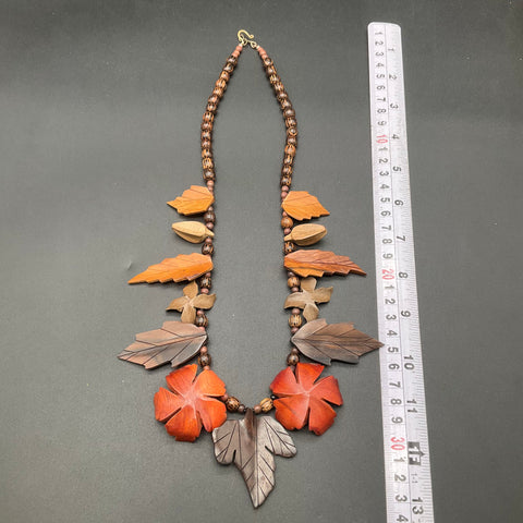 Vintage Style Carved Wood Necklace and Earrings Set Autumn Leaf Flower Jewelry