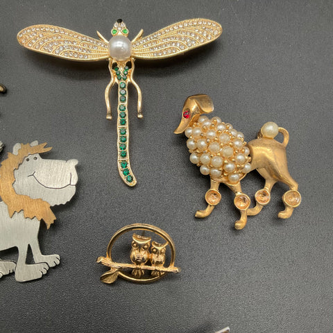 Vintage Animal Brooch Pin Lot of 8 Dragonfly Poodle Bird Lion Costume Jewelry