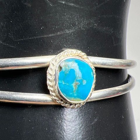 Sterling Silver Turquoise Cuff Native American Style Bracelet 8.88g