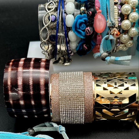 Costume Jewelry Lot Vintage to Modern Fashion Bracelets Cuffs Beaded Bangles