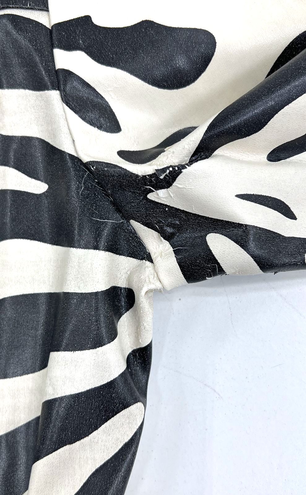 Vintage Y2K BB Dakota Zebra Print Faux Leather Distressed Jacket Womens L
