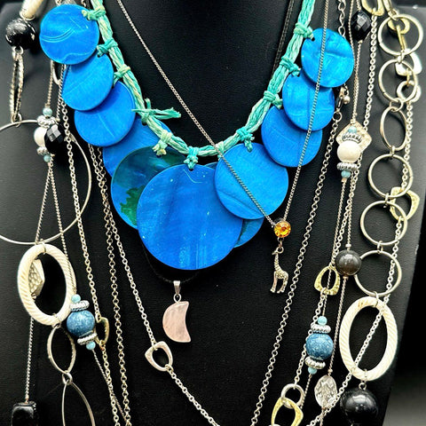 Mixed Costume Jewelry Necklace Lot Vintage to Modern Beaded Multi-Strand 25+