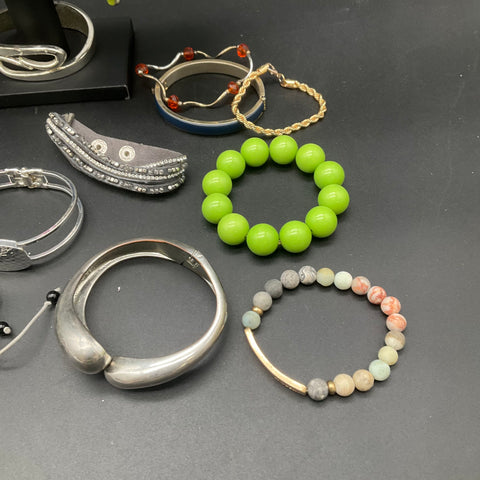 Wearable Jewelry Lot 26 Bracelets Lucky Brand Psalm Bangle Beaded Rhinestone