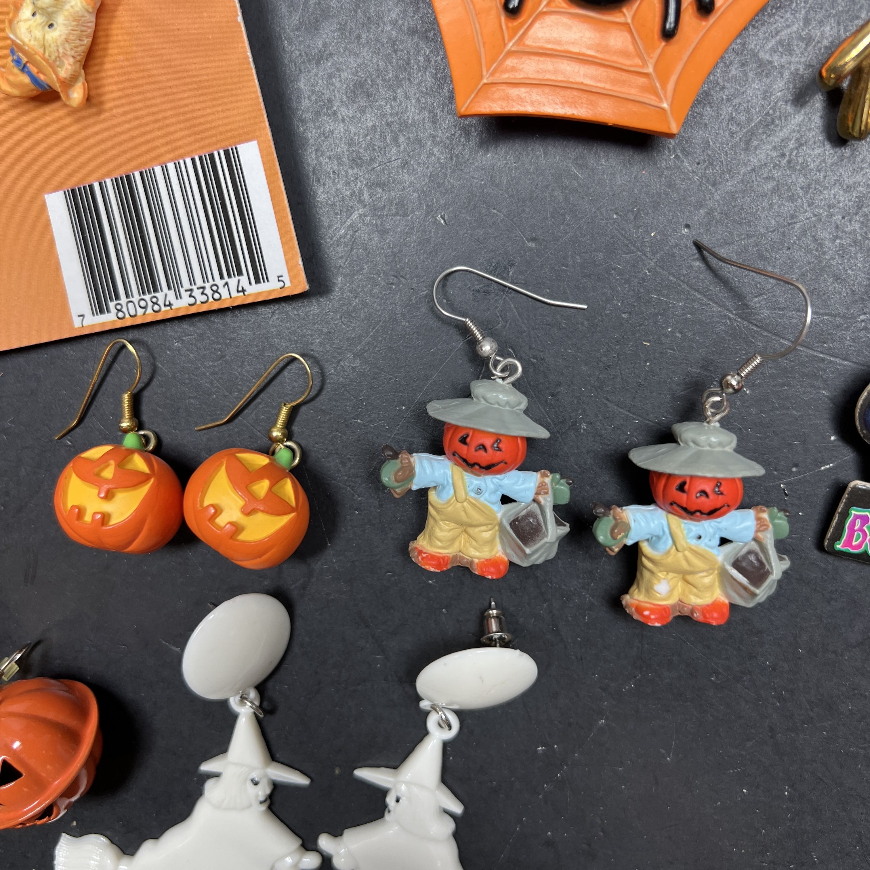 Vintage Halloween Jewelry Lot Earrings Brooches