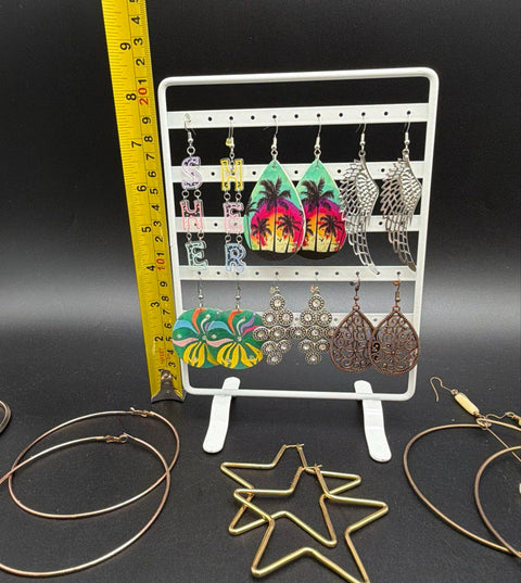 Vintage to Modern Mixed Fashion Earrings Lot 1 lb Hoops Dangles Novelty Pieces