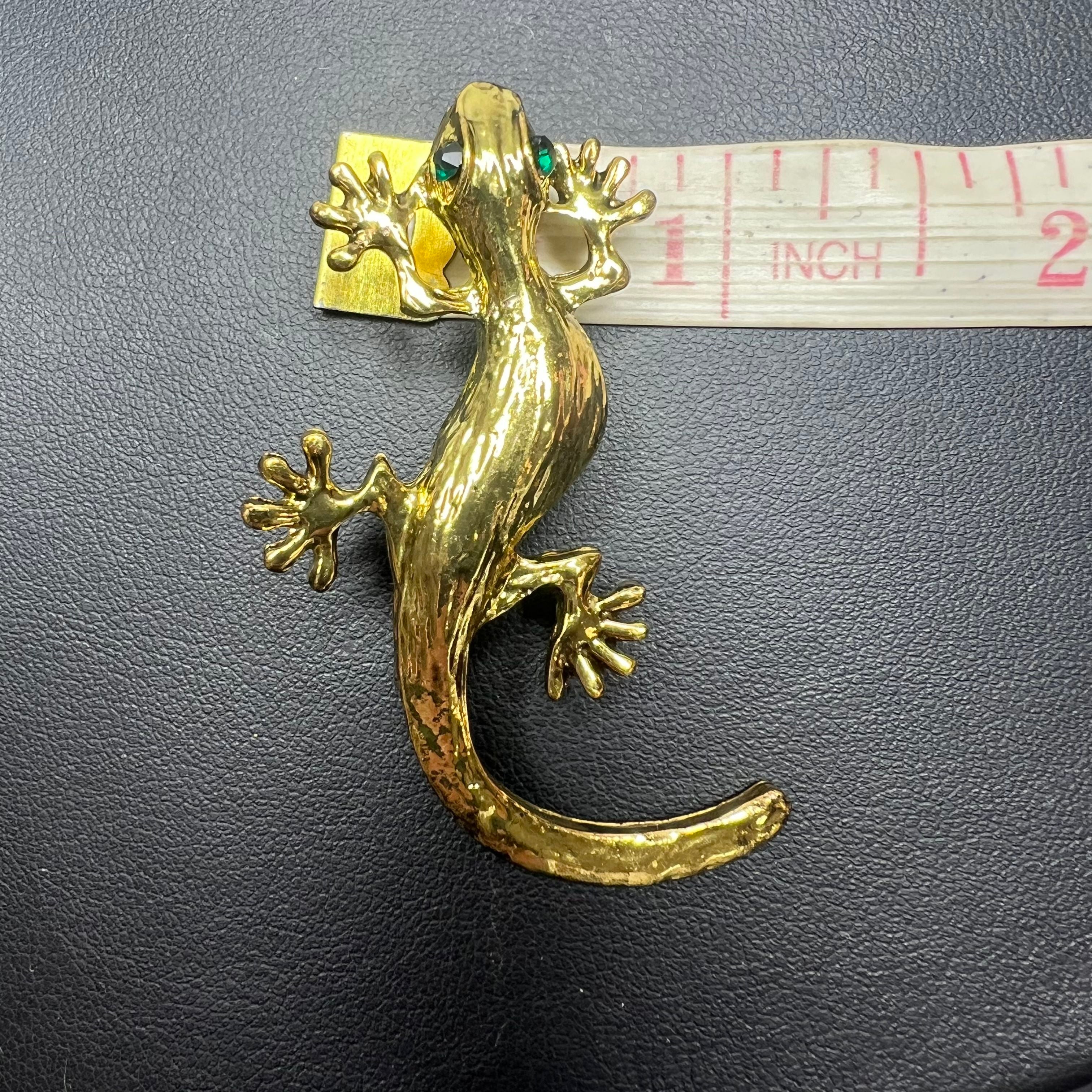 Vintage Gold Tone Lizard Brooch with Green Eyes 2"
